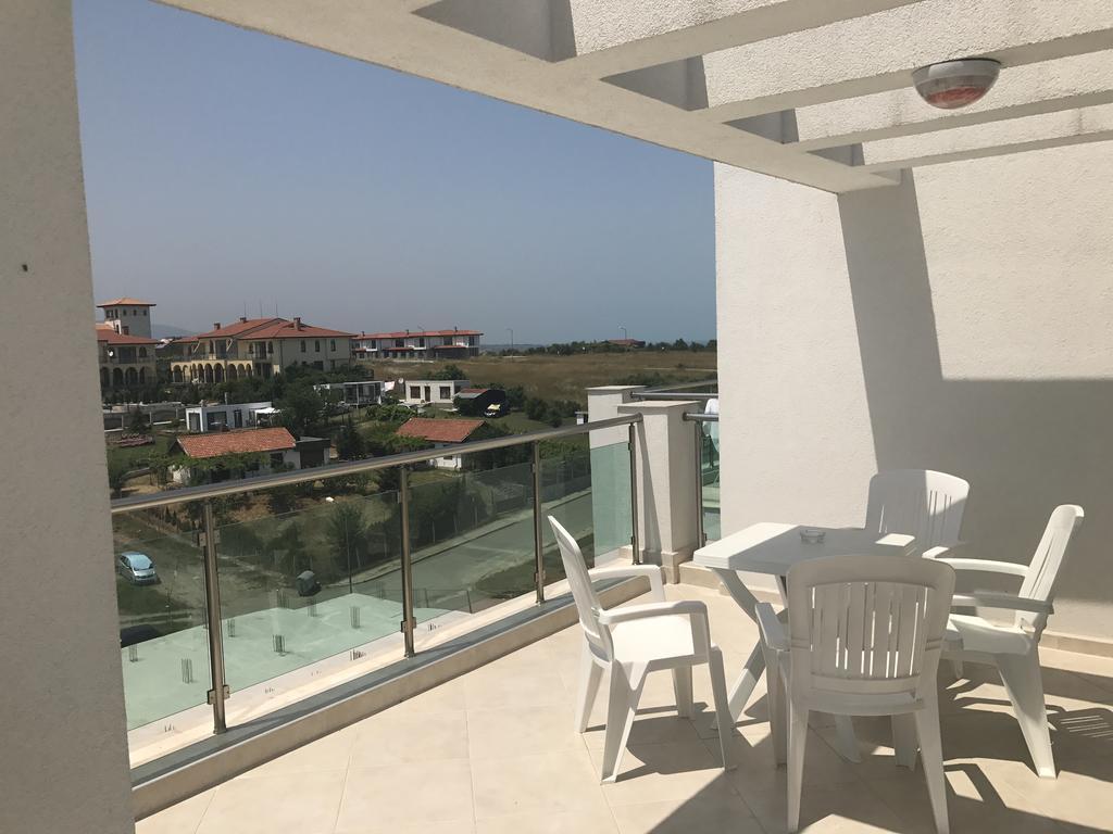 Sea Life Apartments Sinemorets Exterior foto