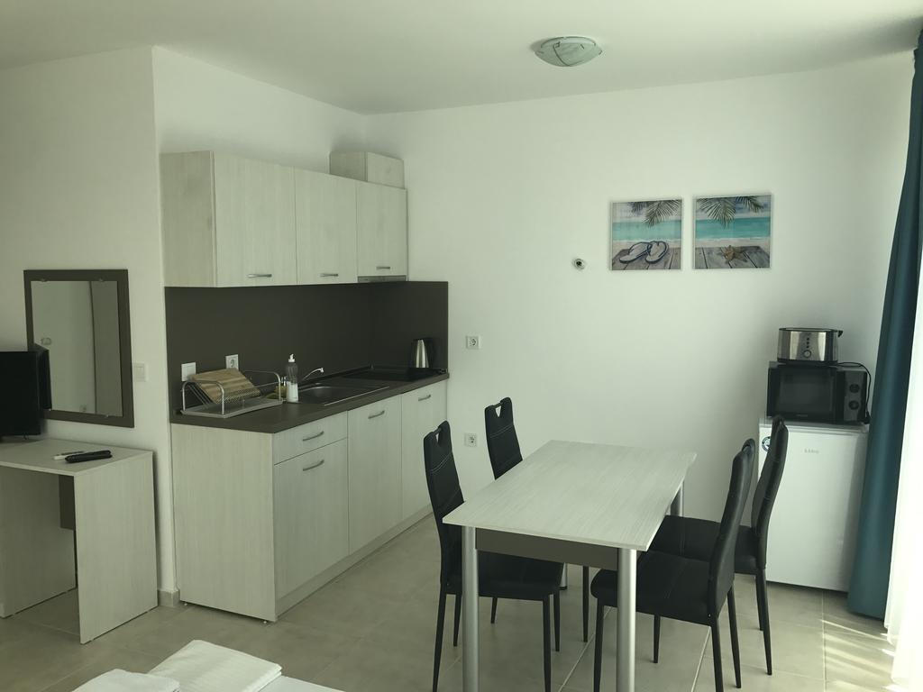 Sea Life Apartments Sinemorets Exterior foto