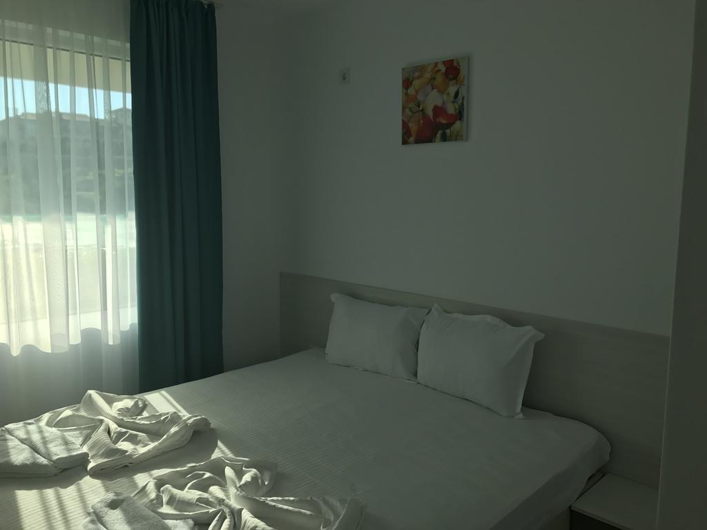 Sea Life Apartments Sinemorets Exterior foto