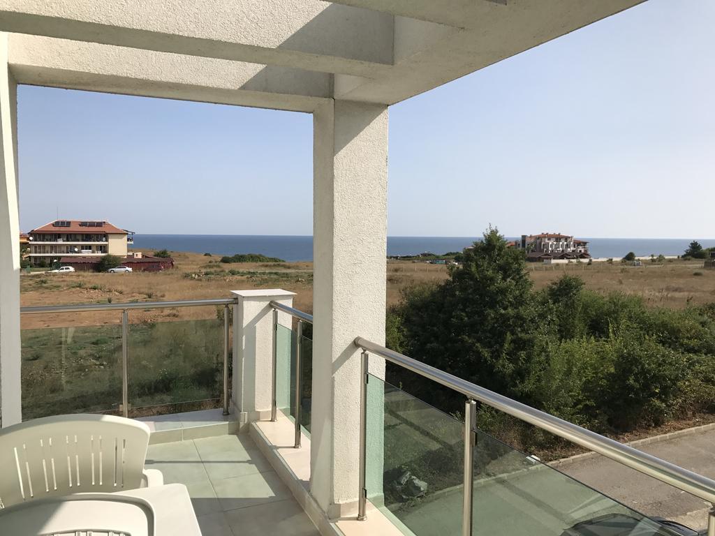 Sea Life Apartments Sinemorets Exterior foto
