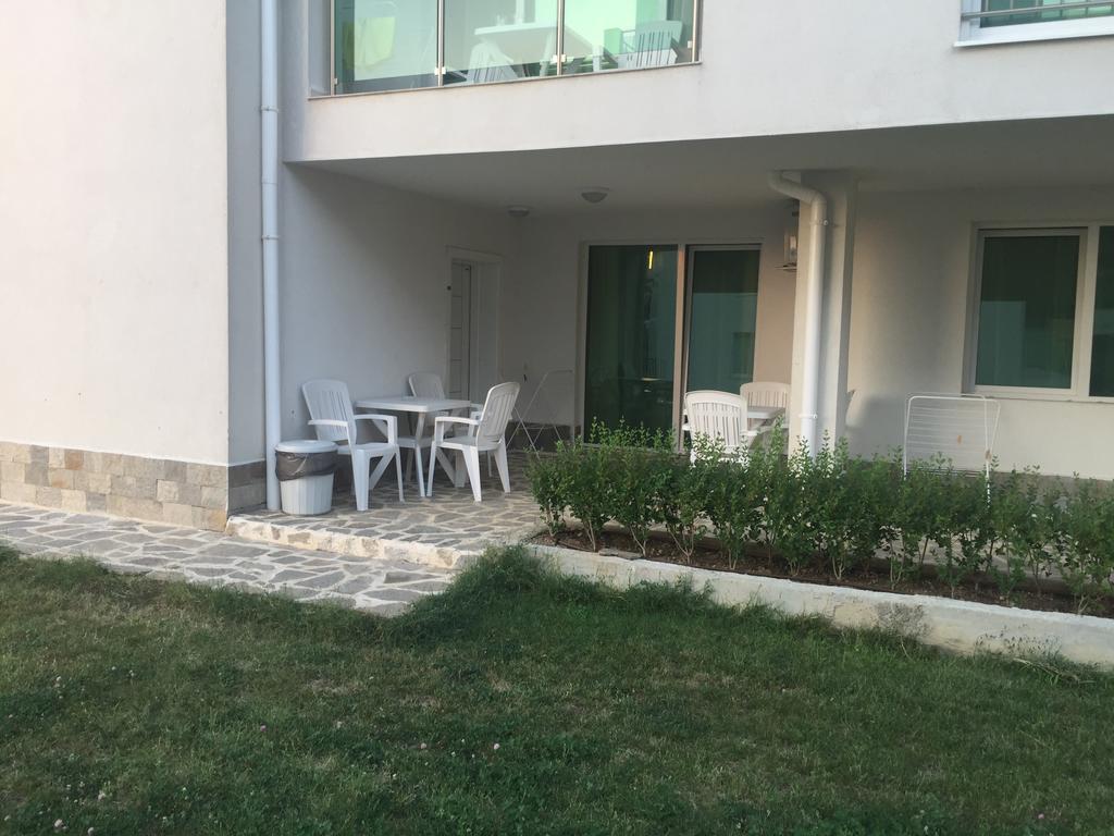 Sea Life Apartments Sinemorets Exterior foto