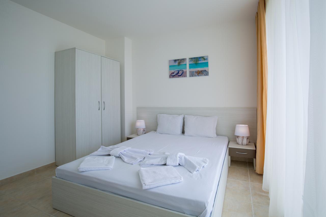 Sea Life Apartments Sinemorets Exterior foto